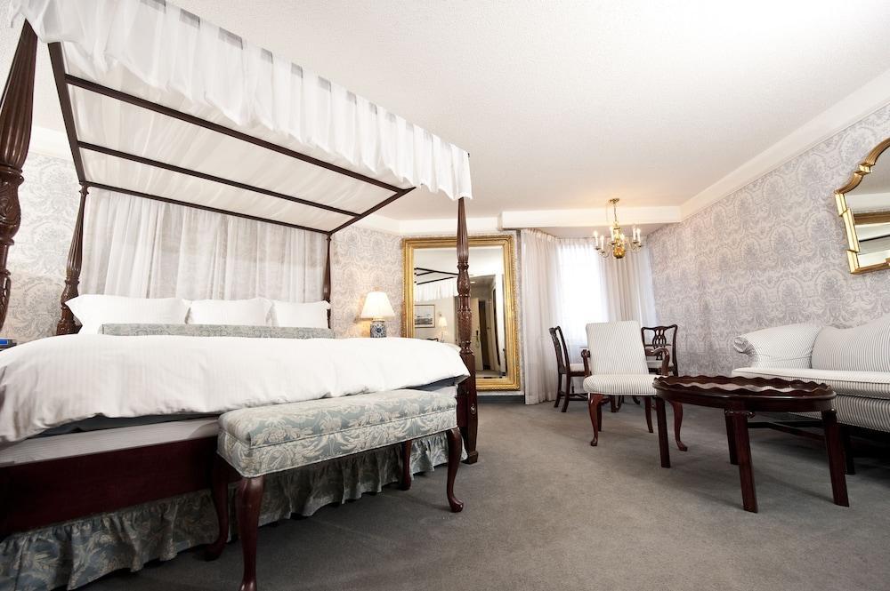 The Simsbury Inn Экстерьер фото
